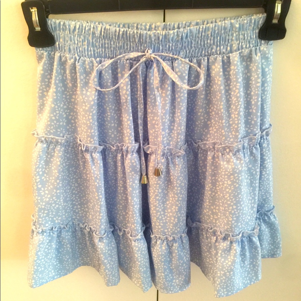 Baby Blue Ruffled Skirt - Picture 2 of 4